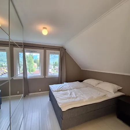 Hus I Stryn Villa Eksteriør billede
