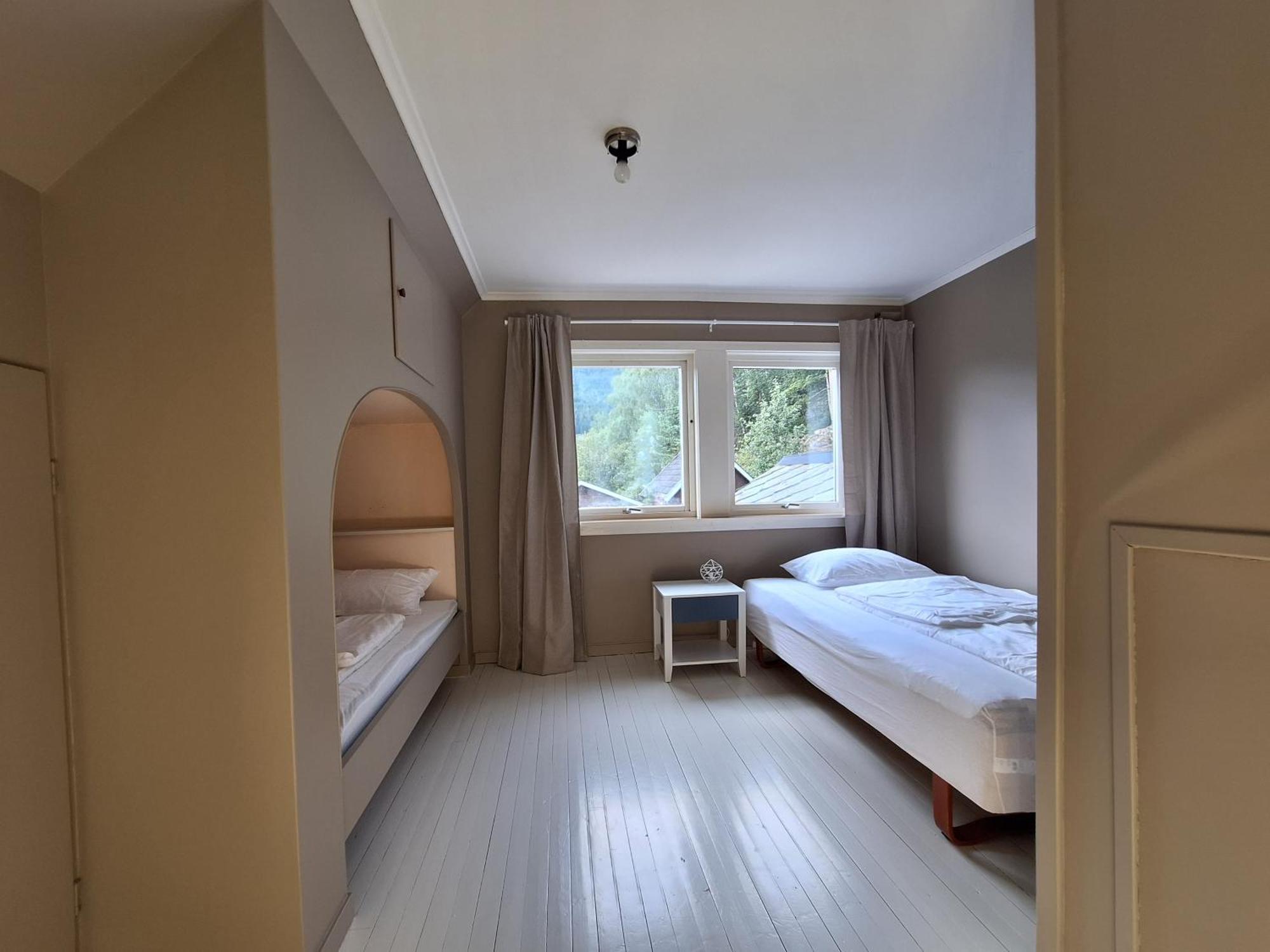 Holiday home Hus I Stryn