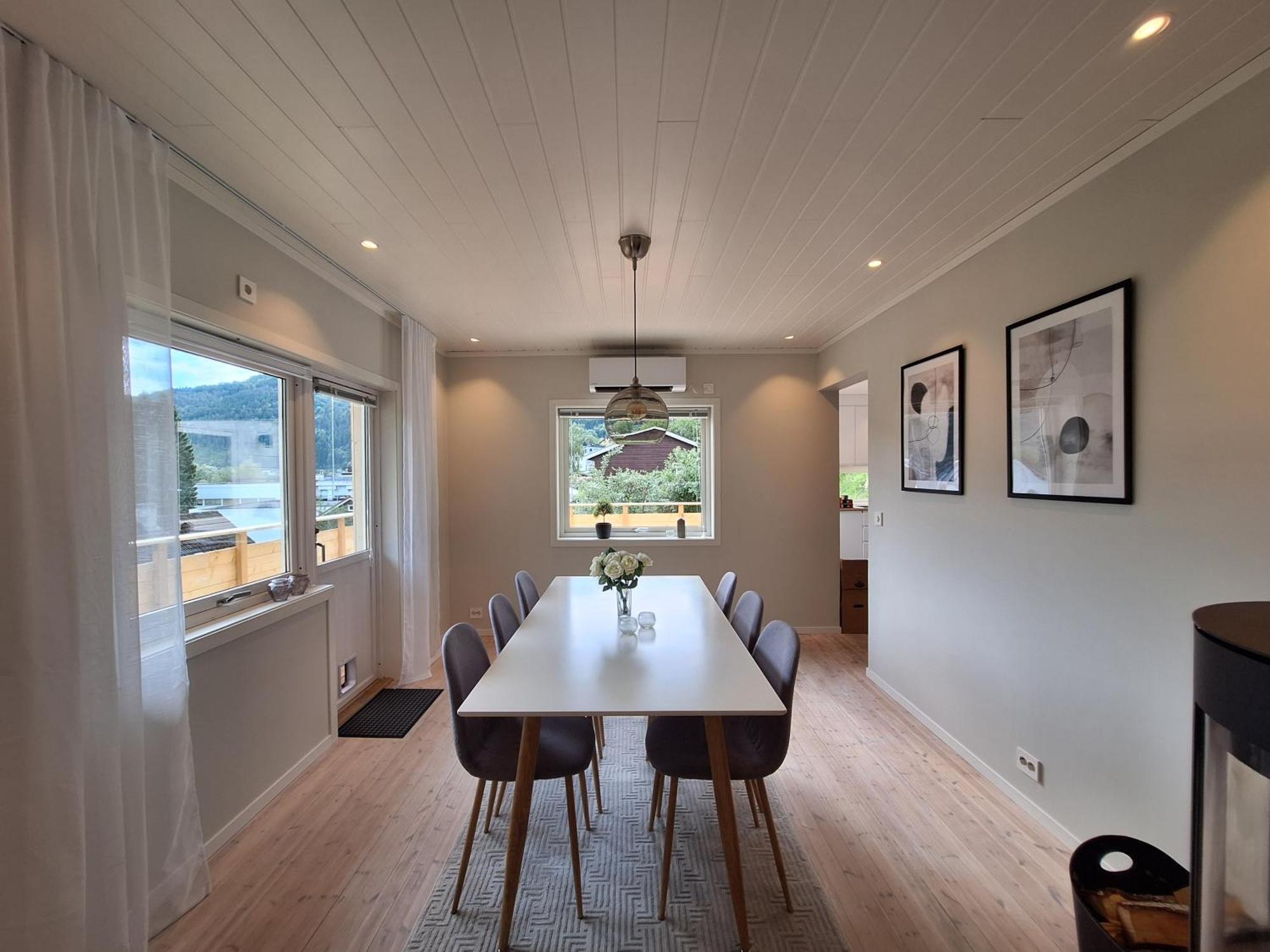 Holiday home Hus I Stryn